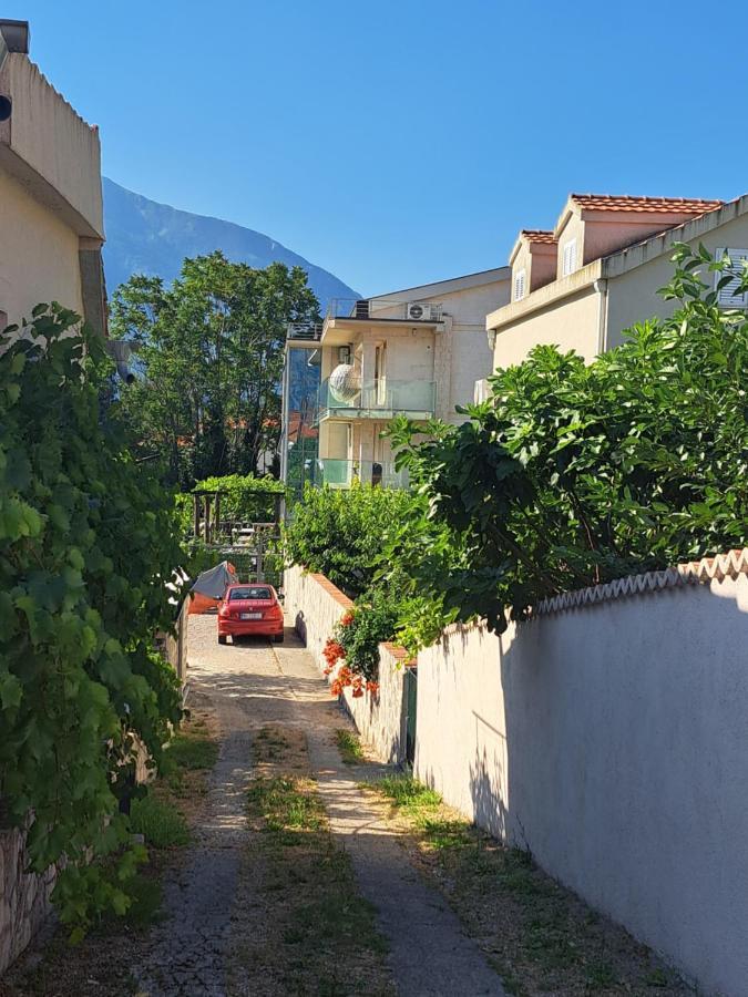 Apartments With Sea View In Prcanj Kotor Dış mekan fotoğraf