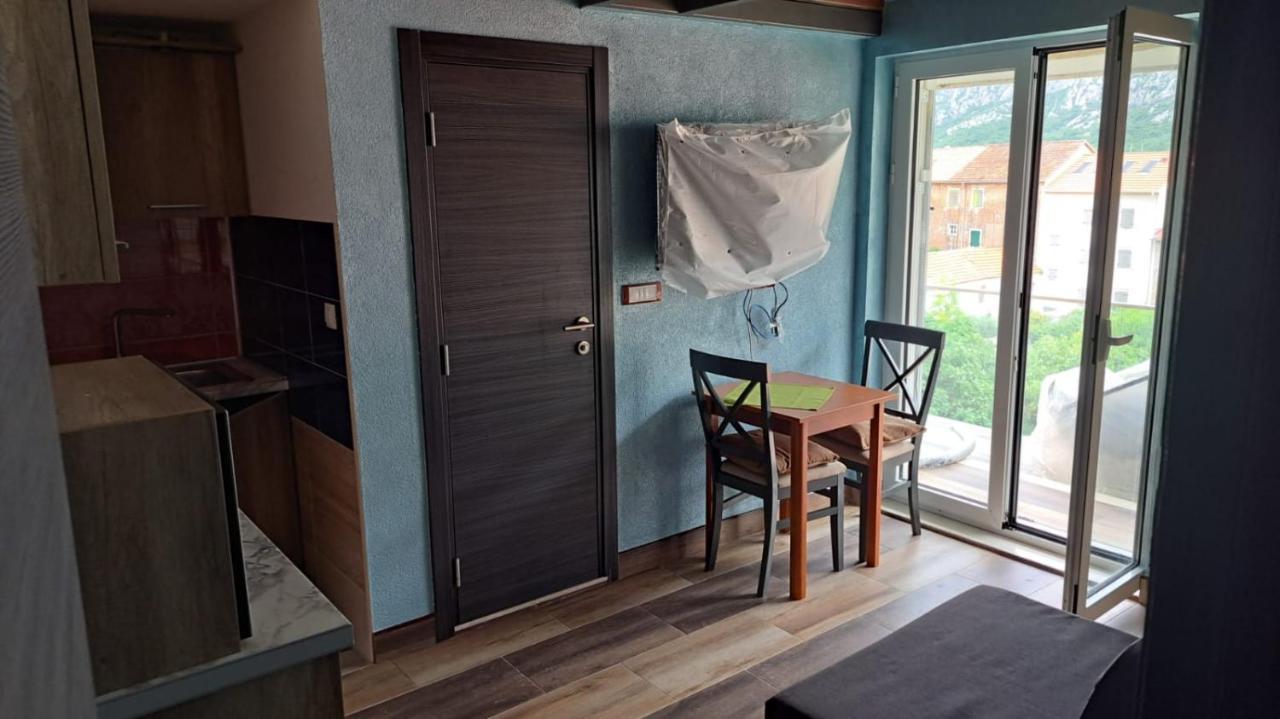 Apartments With Sea View In Prcanj Kotor Dış mekan fotoğraf